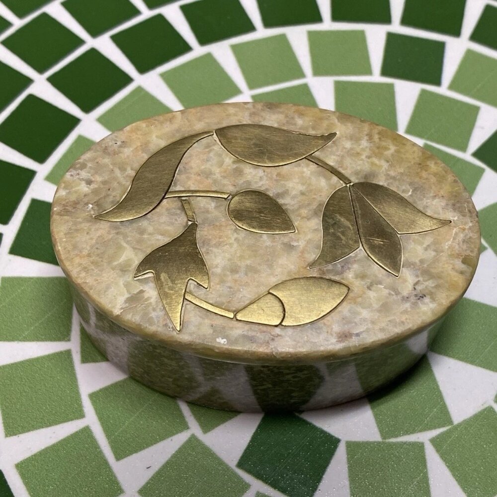 Vintage Indian Stone Trinket Box Brass Inlay Floral Design Made in India
